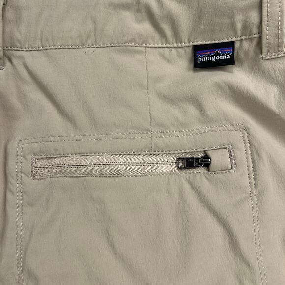 Patagonia Women’s Quandary Pants Shale Tan Lightweight Hiking Gorpcore Size 4 - Picture 9 of 16